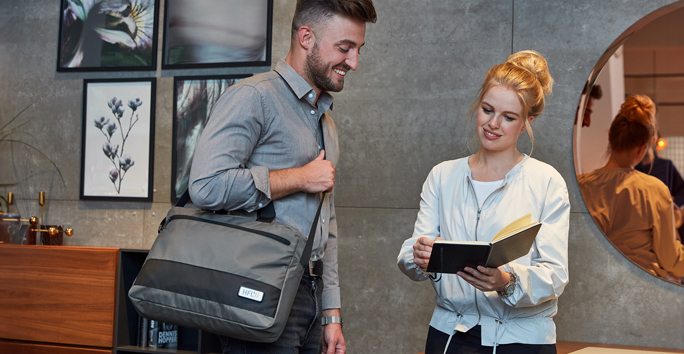 HALFAR® Notebook-Tasche STAGE mit Halfar Fast Lane® Veredelung